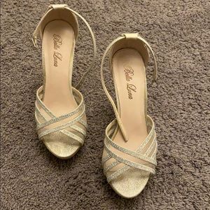 Silver heels with diamonds